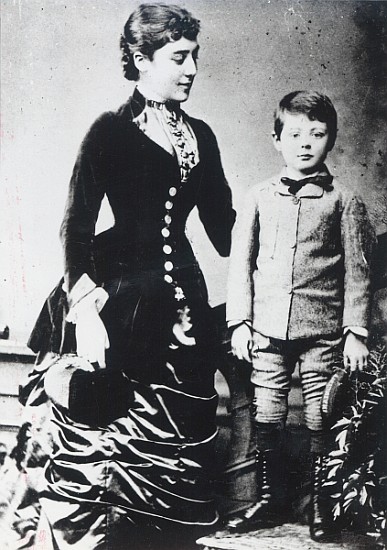 Winston Churchill with his mother, Lady Randolph Churchill de English Photographer
