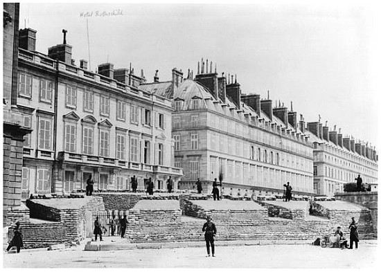 Barricade during the Commune of Paris in Rue de Rivoli de French Photographer
