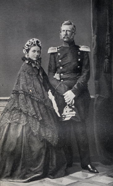 The Emperor (1831-88) and Empress (1840-1901) Frederick of Germany (b/w photo)  de German Photographer