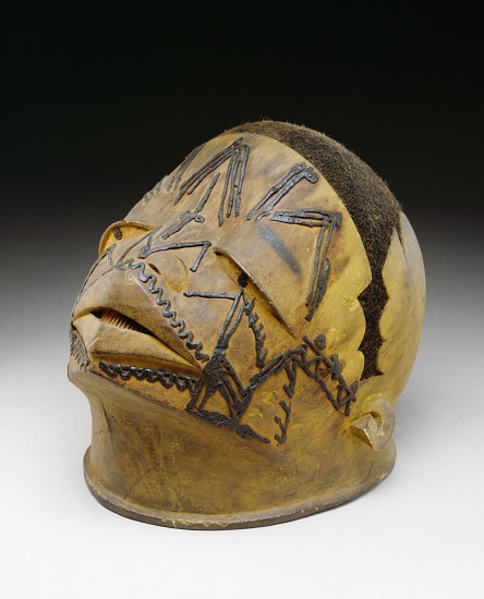 Helmet, Makonde, 19th-20th century de African School