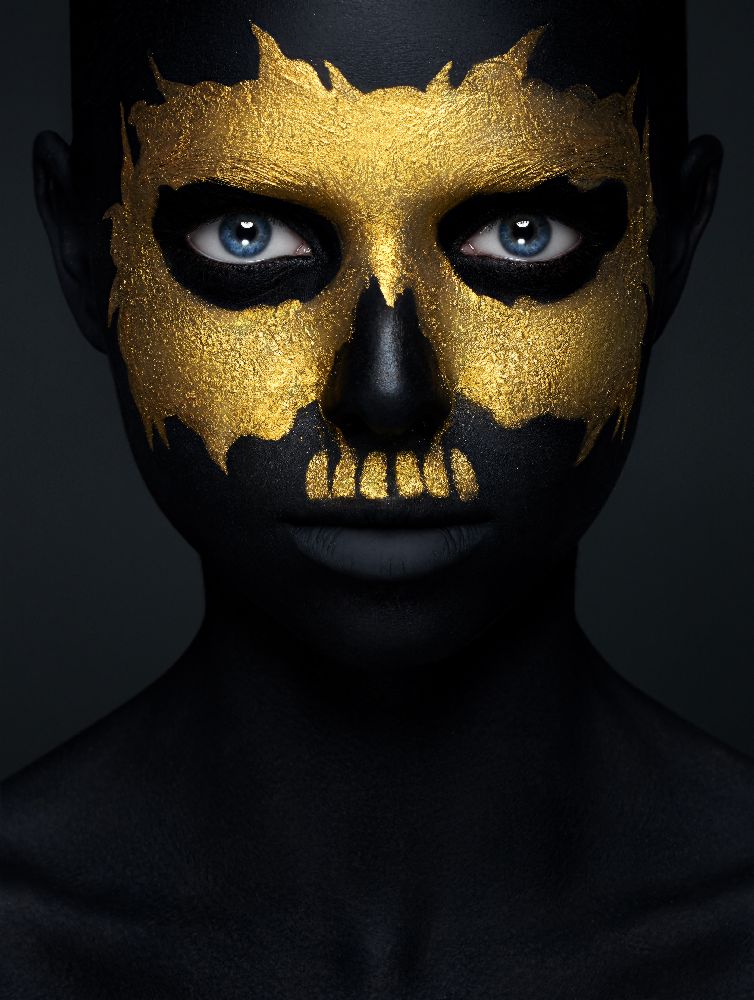 Gold of the Dead. de Alex Malikov