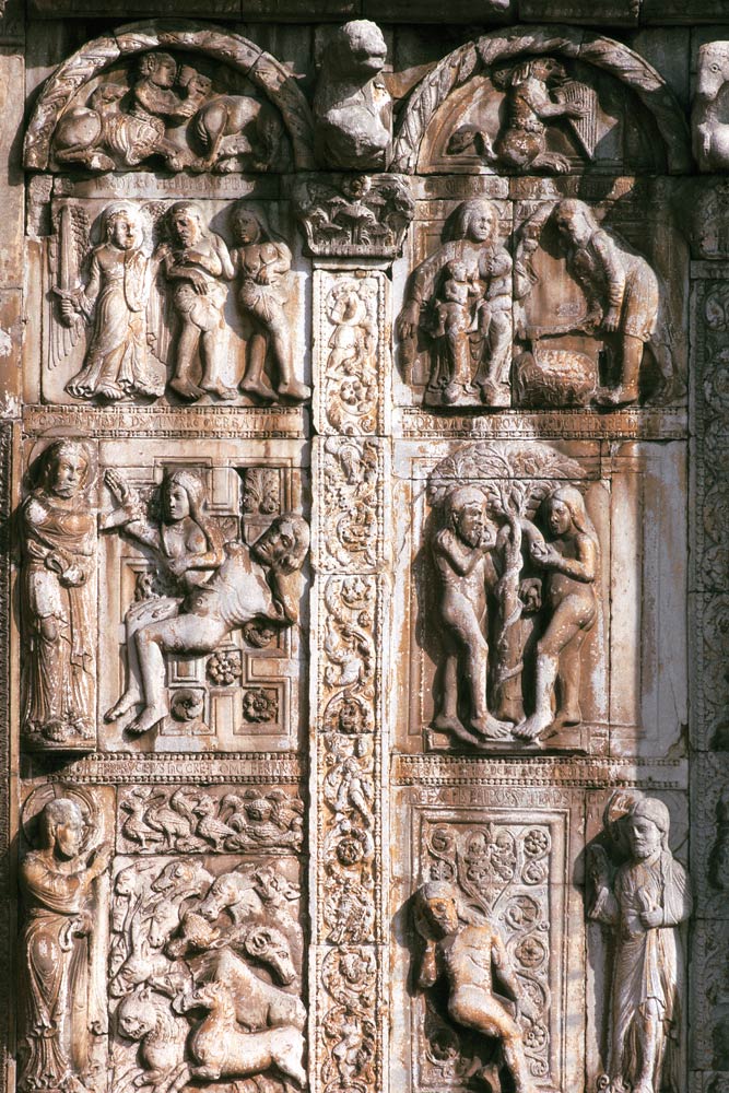 Detail from the south side of the west porch de Anonym Romanisch