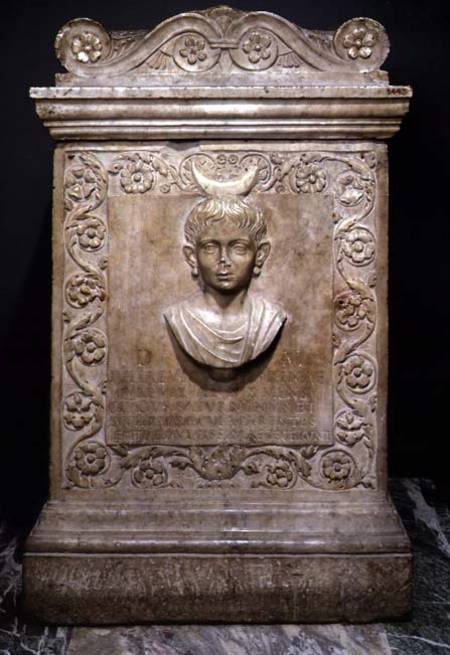 Funerary stele of a ten year old girl called Julia Victorina Roman de Anonymous