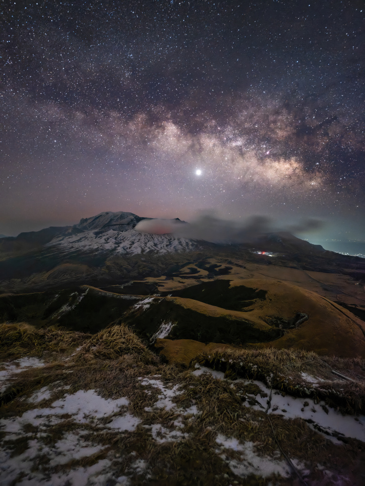 The Milky Way shining in the night sky of Aso de Awakari