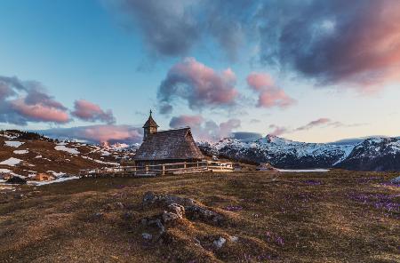 Morning on Velika planina