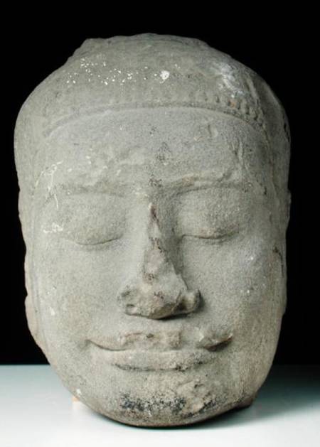 Buddha head with closed eyes, Angkor de Cambodian
