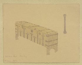 Holztruhe mit Beschlägen im Kloster Altenberg