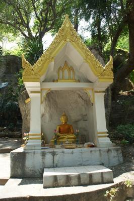 Straßentempel in Bangkok