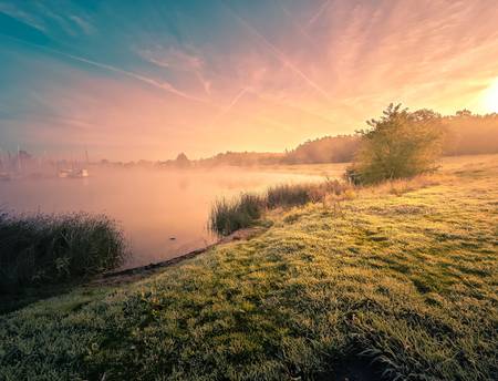 Cospudener See im Nebel und Sonnenaufgang