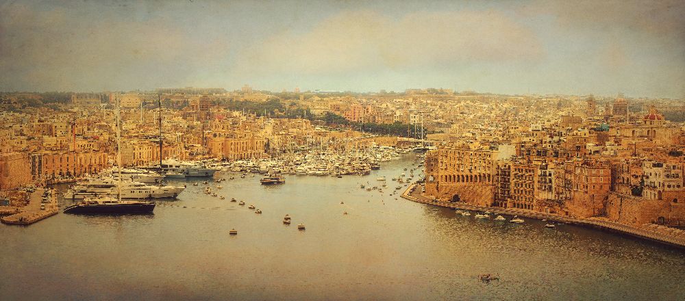 View from Upper Barakka, Valletta, Malta de Ellen Van Deelen