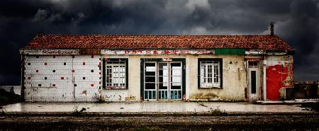 Restaurant in decline