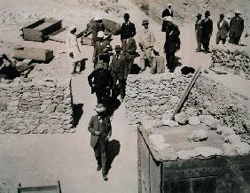 Lord Carnarvon (1866-1923) leading the party invited to the unofficial opening of the Tomb of Tutank