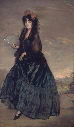 MUJER CON MANTILLA, FLORES Y ABANICO