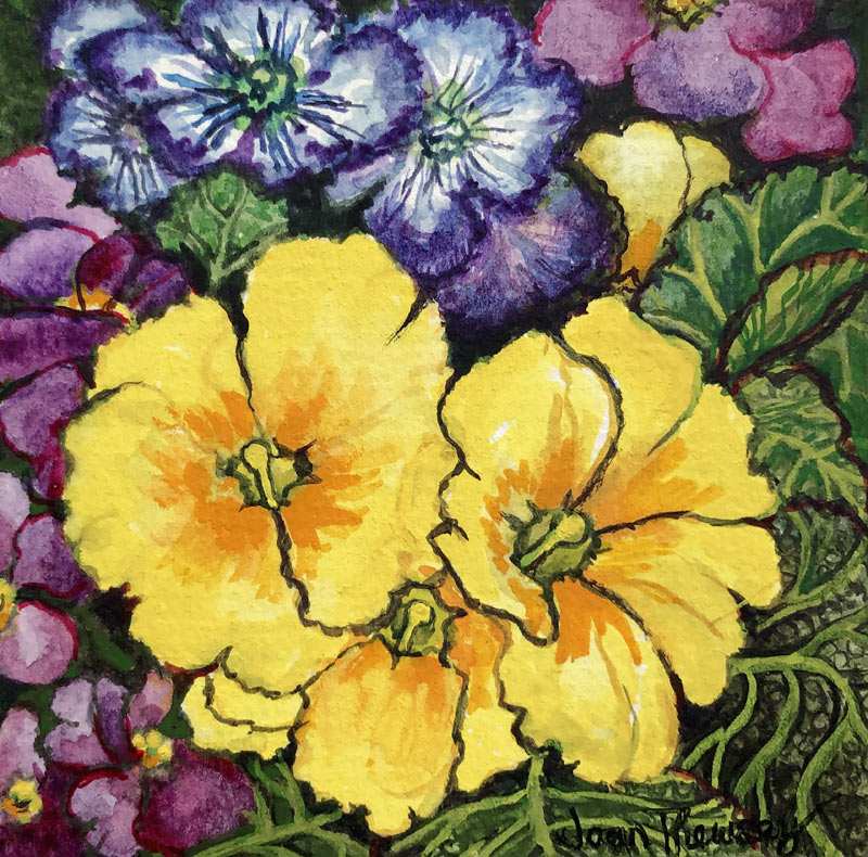 Three Yellow Primroses surrounded by mauve and purple primroses and leaves de Joan  Thewsey