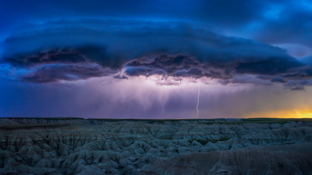 The Storm Is Coming de Jun Zuo