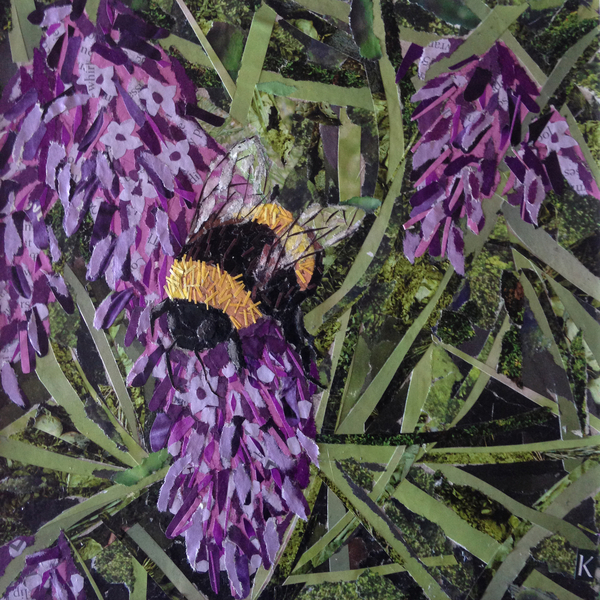 Buzz - Bumble Bee On Lavender de Kirstie Adamson