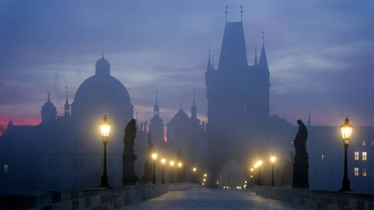 Prague is awakening de Marcel Rebro