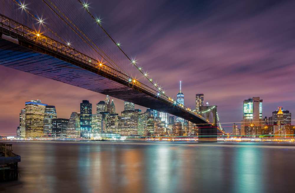 Brooklyn Bridge at Night de Michael Zheng