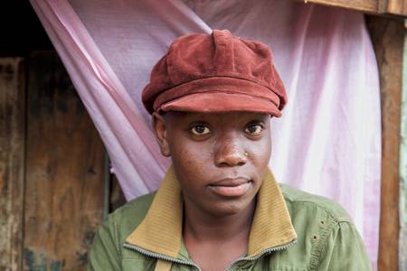 Portrait Junge Frau in Nairobi, Kenia, Kenya