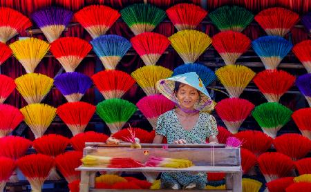 Making incense