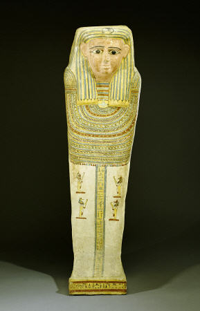 An Egyptian Wood Sarcophagus de 