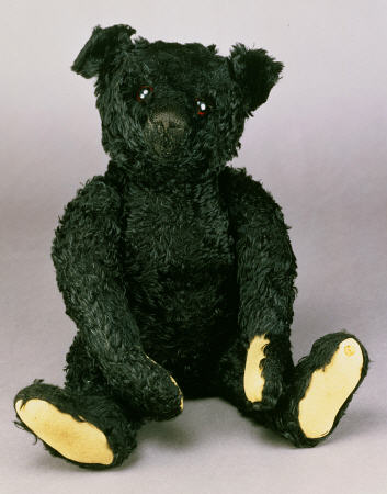 An Exceptionally Fine And Rare Steiff Black Teddy Bear With Black Mohair,  ''In Mourning'' Due To Th de 
