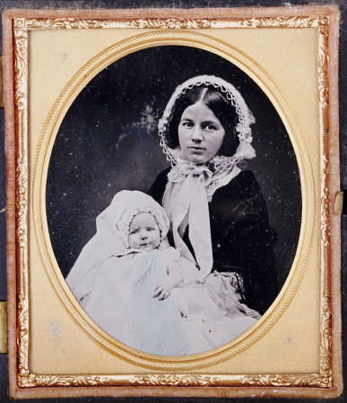 A Quarter Plate Ambrotype Of A Mother And Child de 
