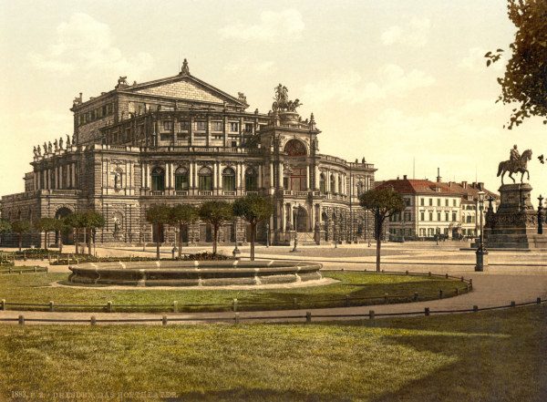 Dresden, Hoftheater de 