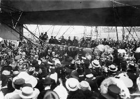 Graf Zeppelin in Berlin / Photo / 1909