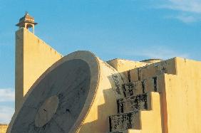 Jantar Mantar astronomical observatory (photo) 