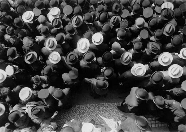 Bird''s eye view of crowds / Photo / 1910 de 