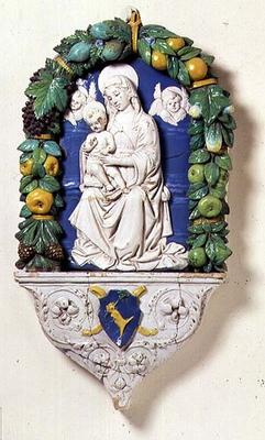 Madonna and Child, bas relief panel by Giovanni della Robbia (1469-1529) (tin glazed earthenware) de 