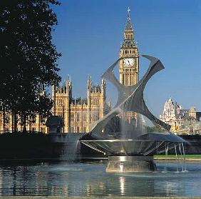 View of Big Ben and the Houses of Parliament from St Thomas Hospital Garden