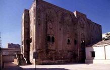 View of the Norman palace, c.1180 (photo)