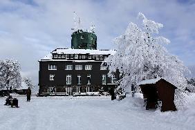 Kahler Asten im Schnee