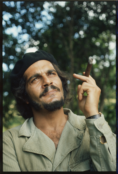 Omar Sharif as Che Guevara in Che de Orlando Suero