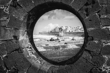 essaouira through the window