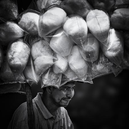 cotton candy salesman