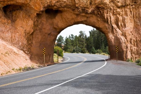 Tunnel Bryce Canyon Utah USA de Peter Mautsch