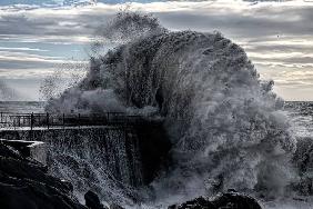 Danger pier