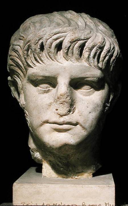 Head of Nero (37-68) de Roman