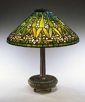 Bleiglasfenster mit Pfeilwurz, Tiffany Studios