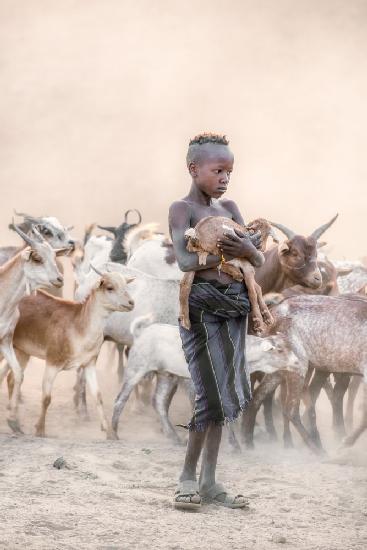 Young Kara tribes boy