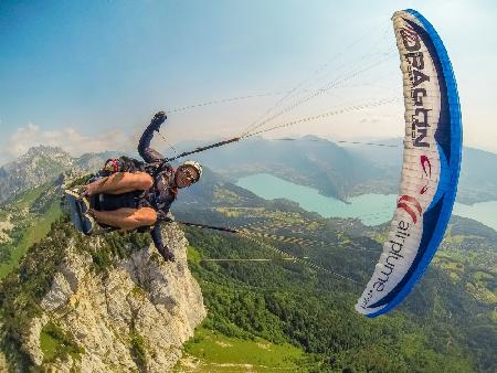 Happy Wing-Over with Maxime Chiron