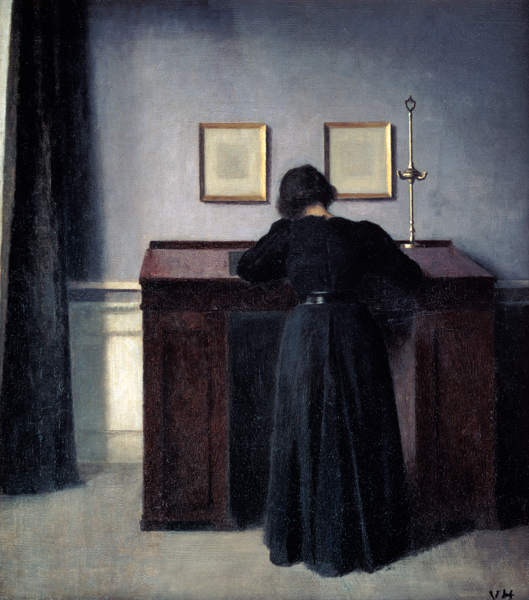 Woman, writing at a high desk. de Vilhelm Hammershoi