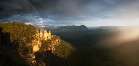 Under the Mist and Blazing Sun