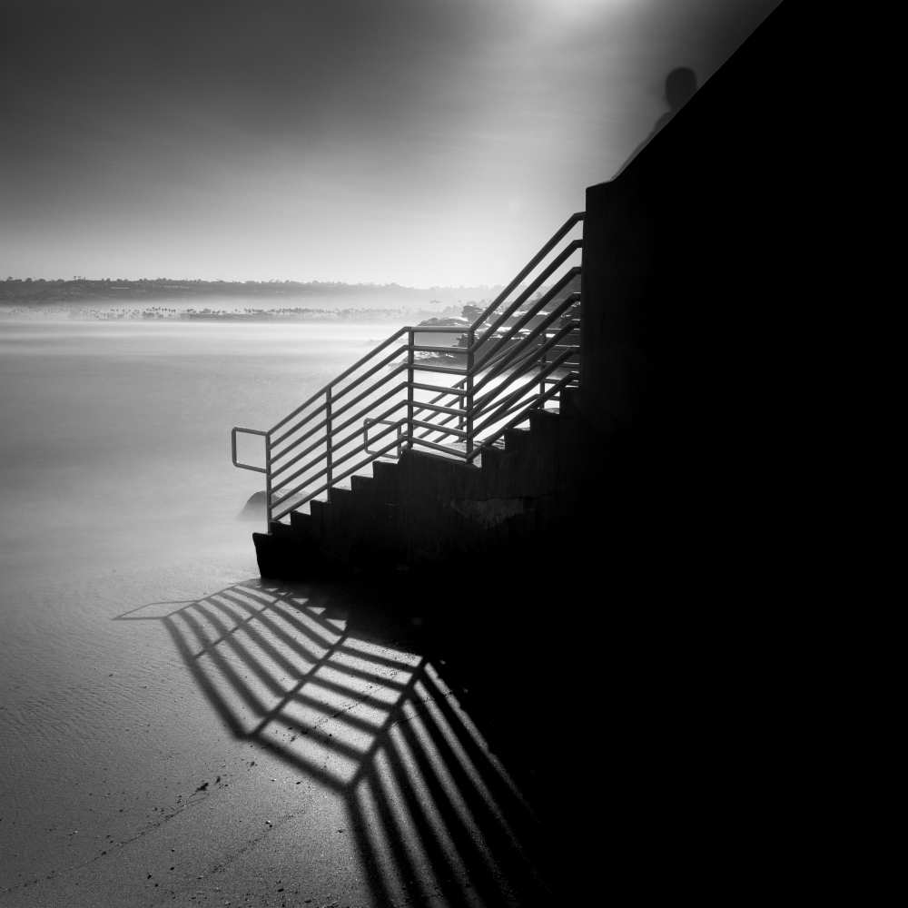 Stairs to the sea de Yi Fan